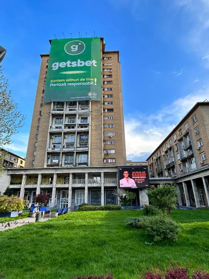 Palace Of The Parliament View,Old City,Waterfall Bucarest Appartamento